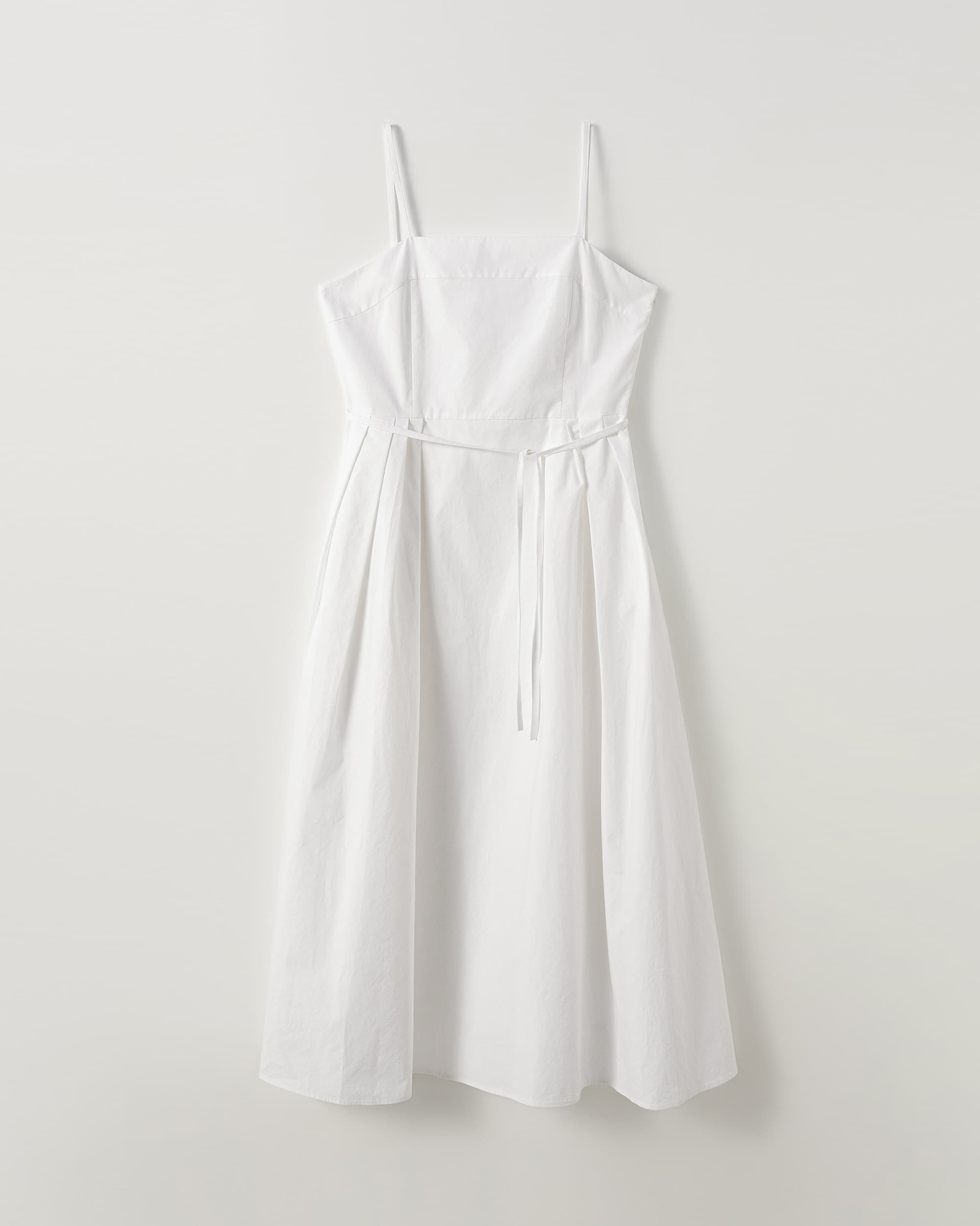 Aro Pleats Sleeveless Dress
