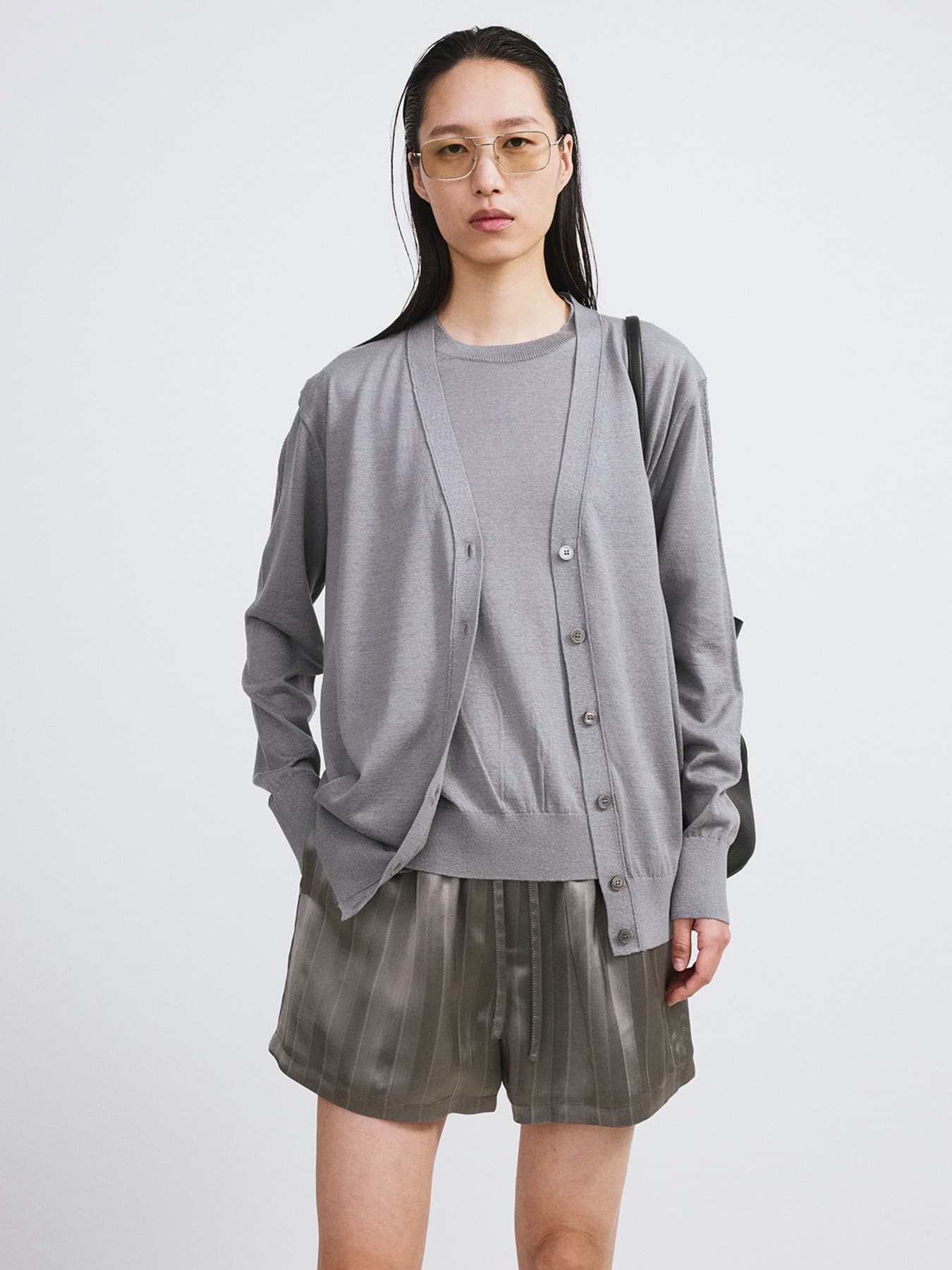 SILK-LINEN BLEND LAYERED KNIT TOP (COOL GREY)