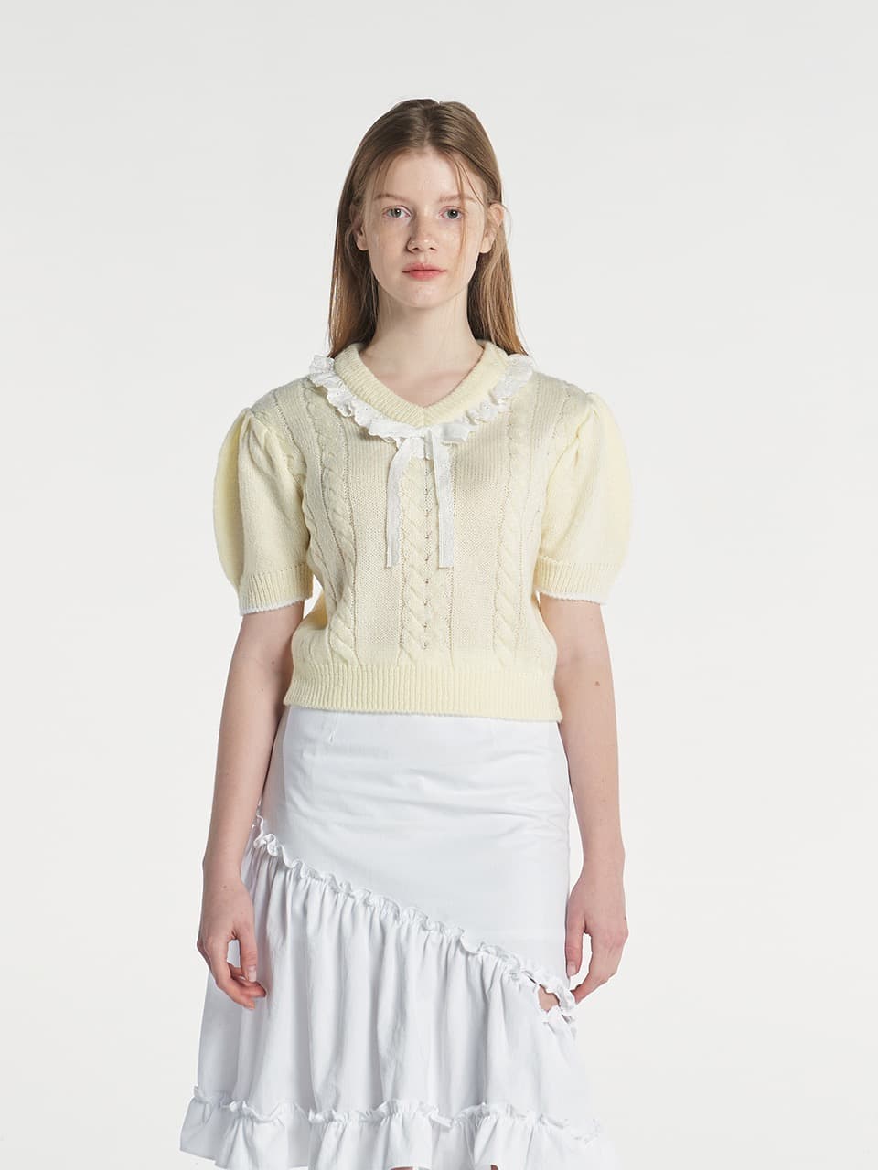 V NECK FRILL CROP KNIT (CREAM)