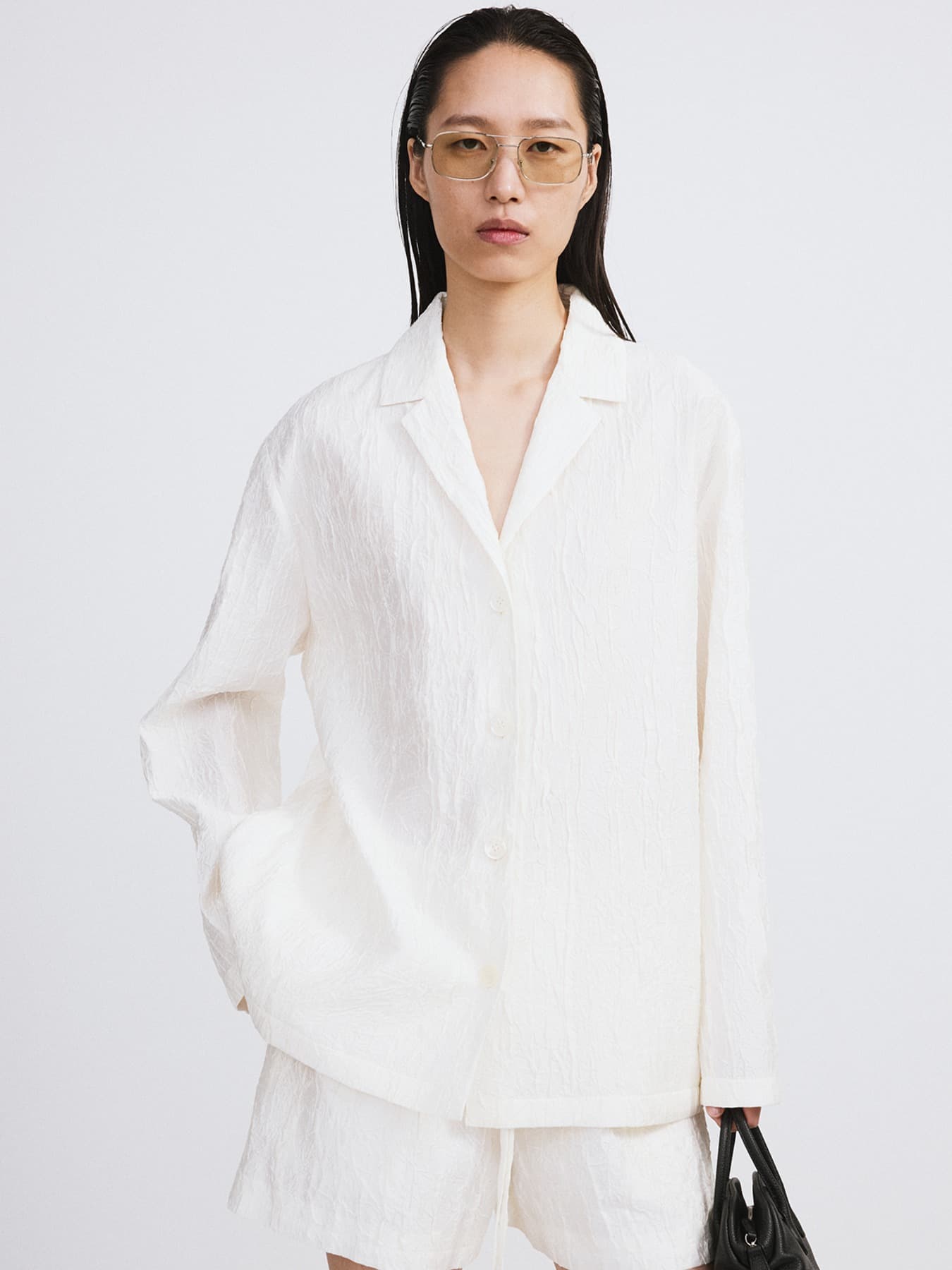 WRINKLED LOUNGE SHIRT (BEAN IVORY)