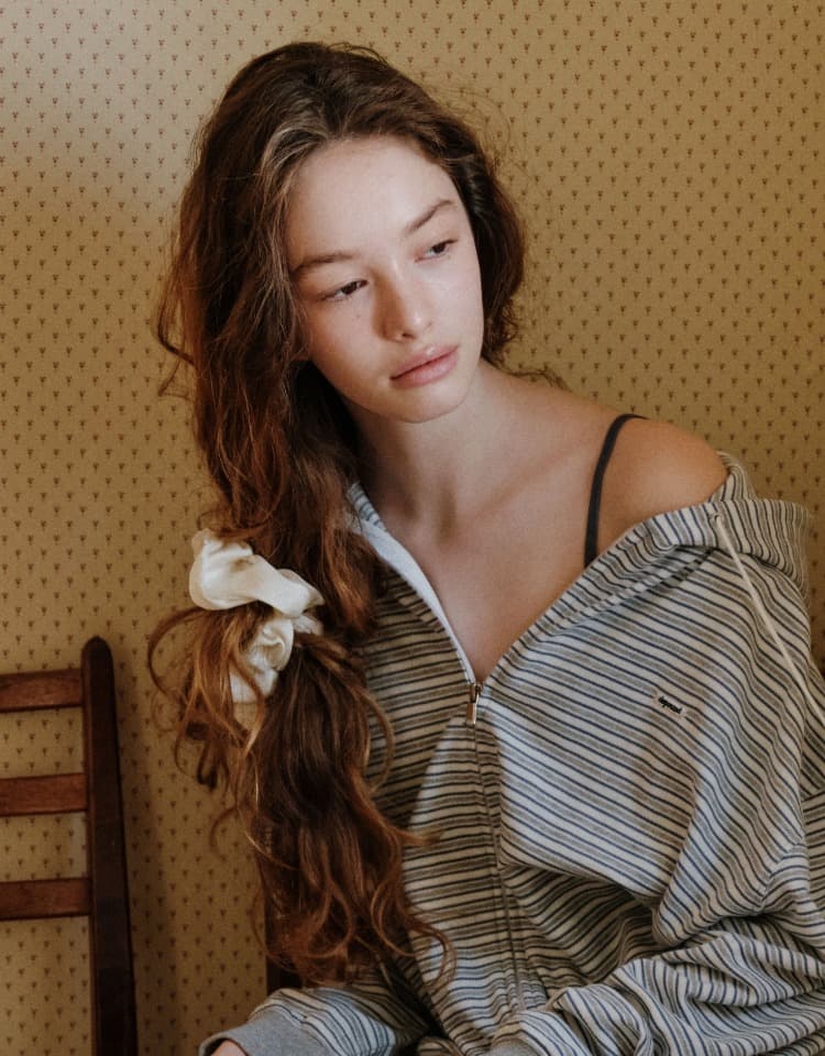 satin lace scrunchie - ivory