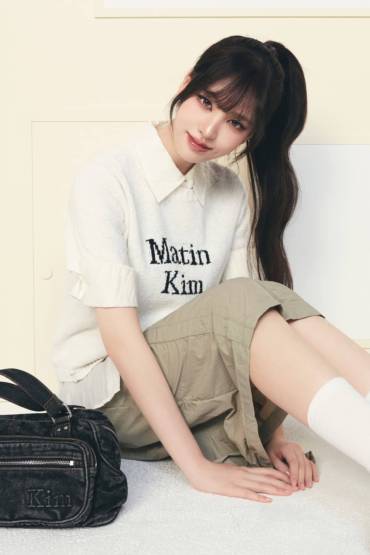 HALF SLEEVE LOGO PULLOVER FOR WOMEN IN WHITE