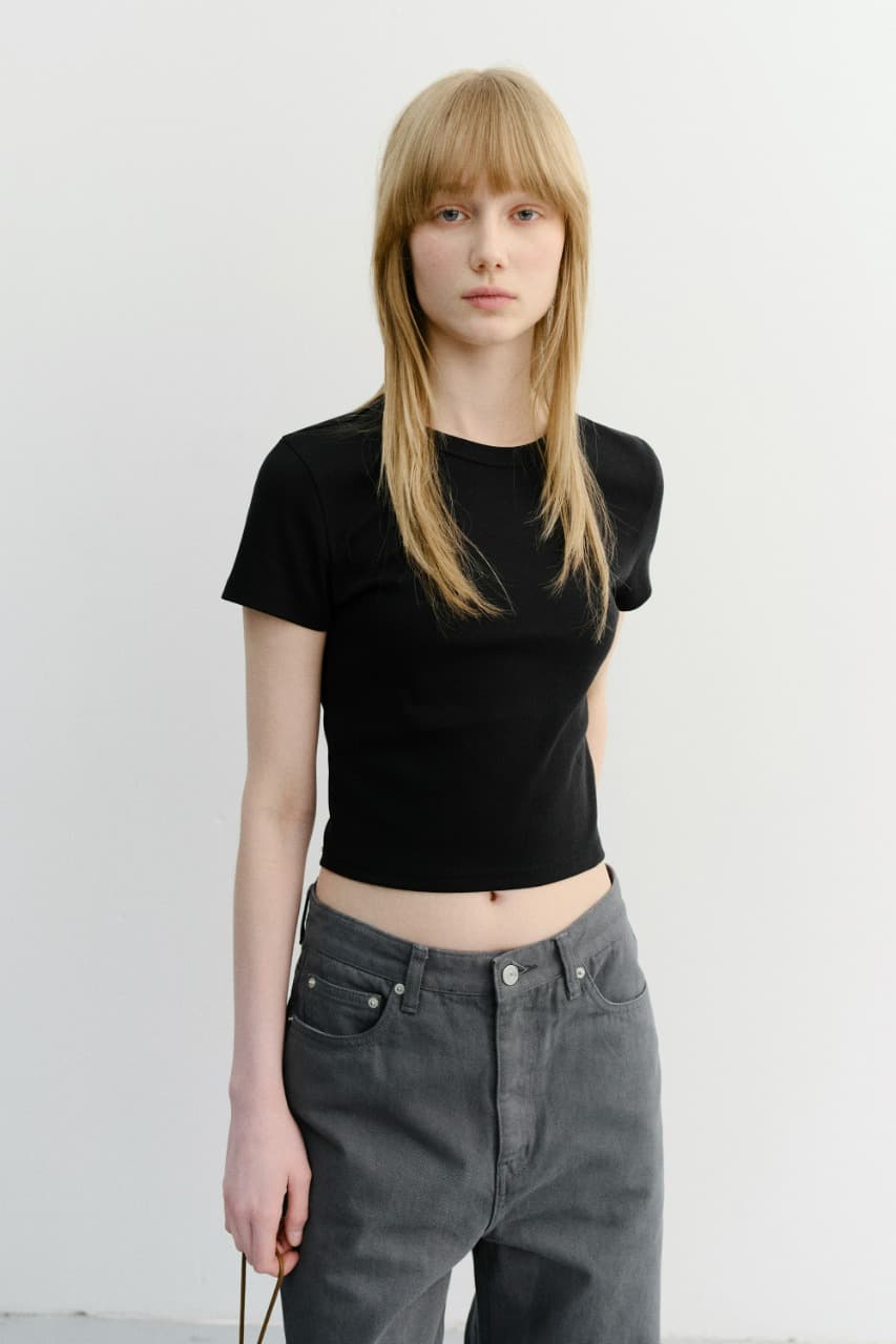CROPPED SLIM TOP BLACK_UDTS6B224BK