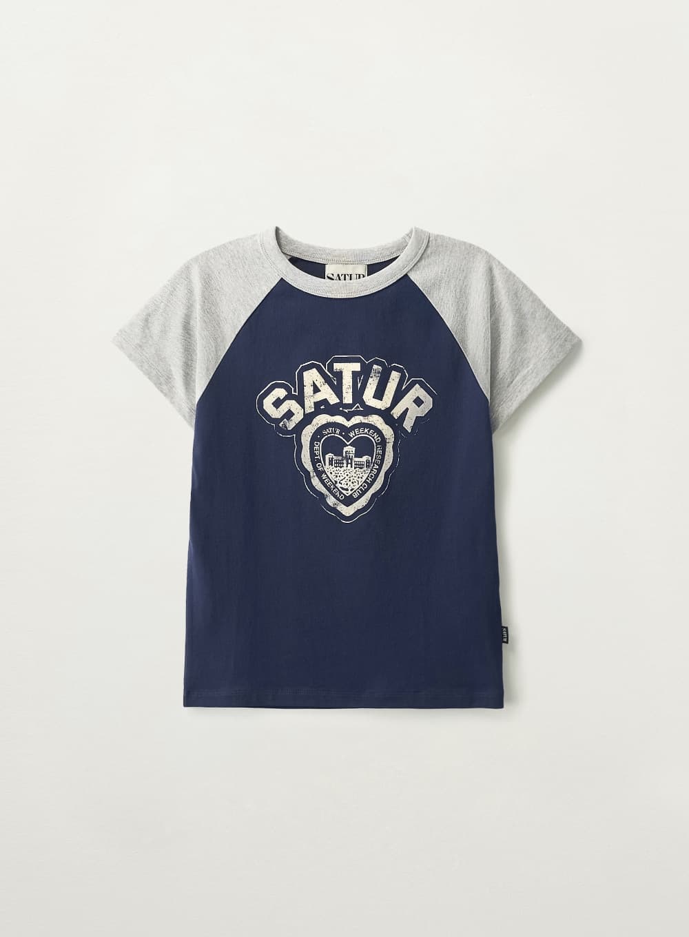 (W) Heart Graphic Raglan T-Shirt - Navy