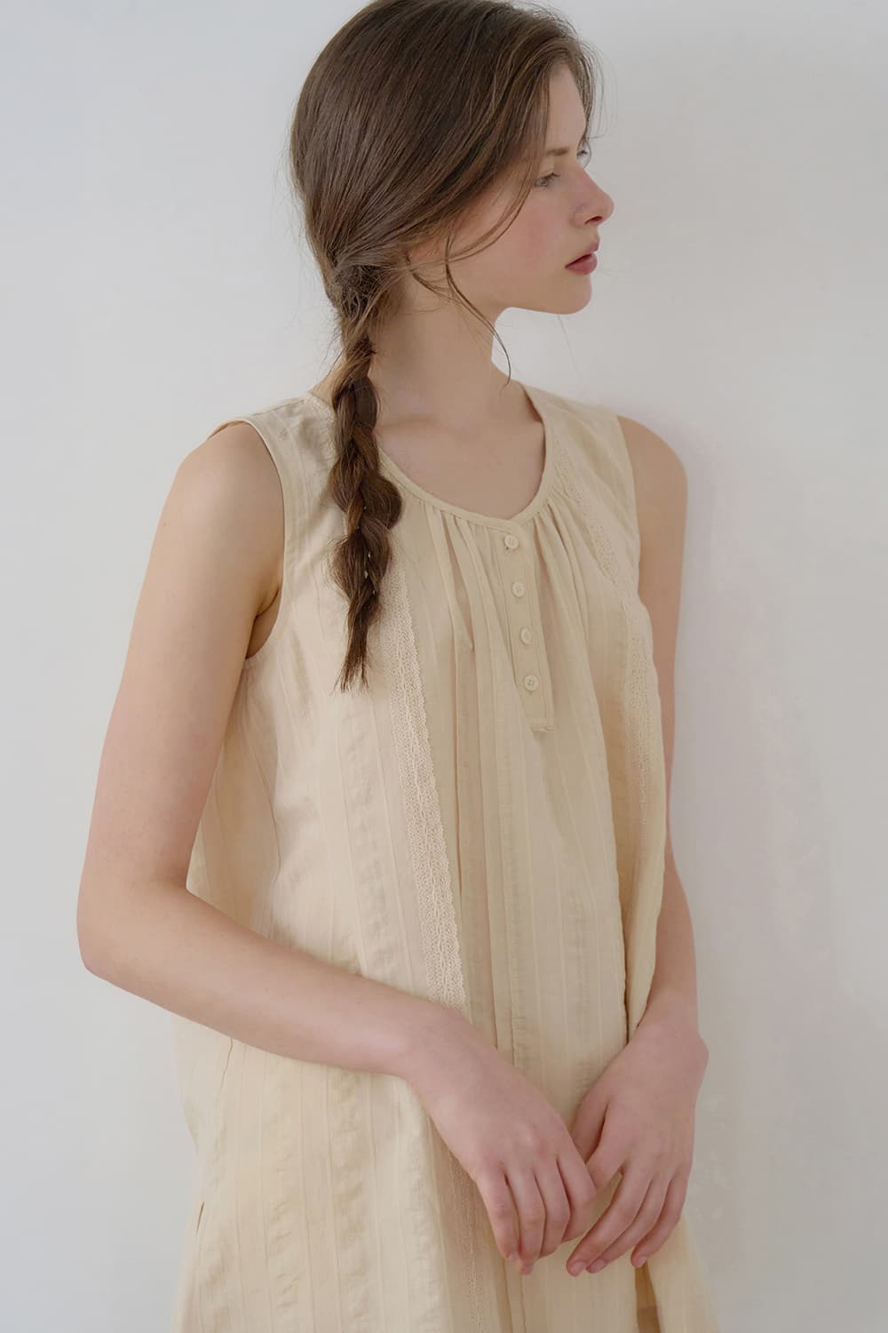 Lace patchwork henley sleeveless Y/Beige [N6MBL03]