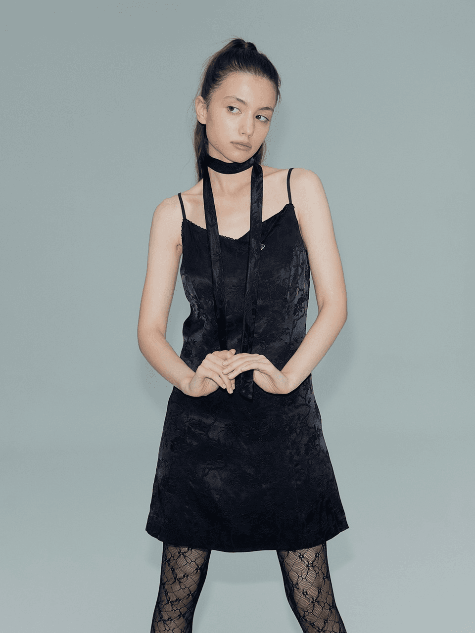 SCARF SLIP ONE-PIECE (BLACK)