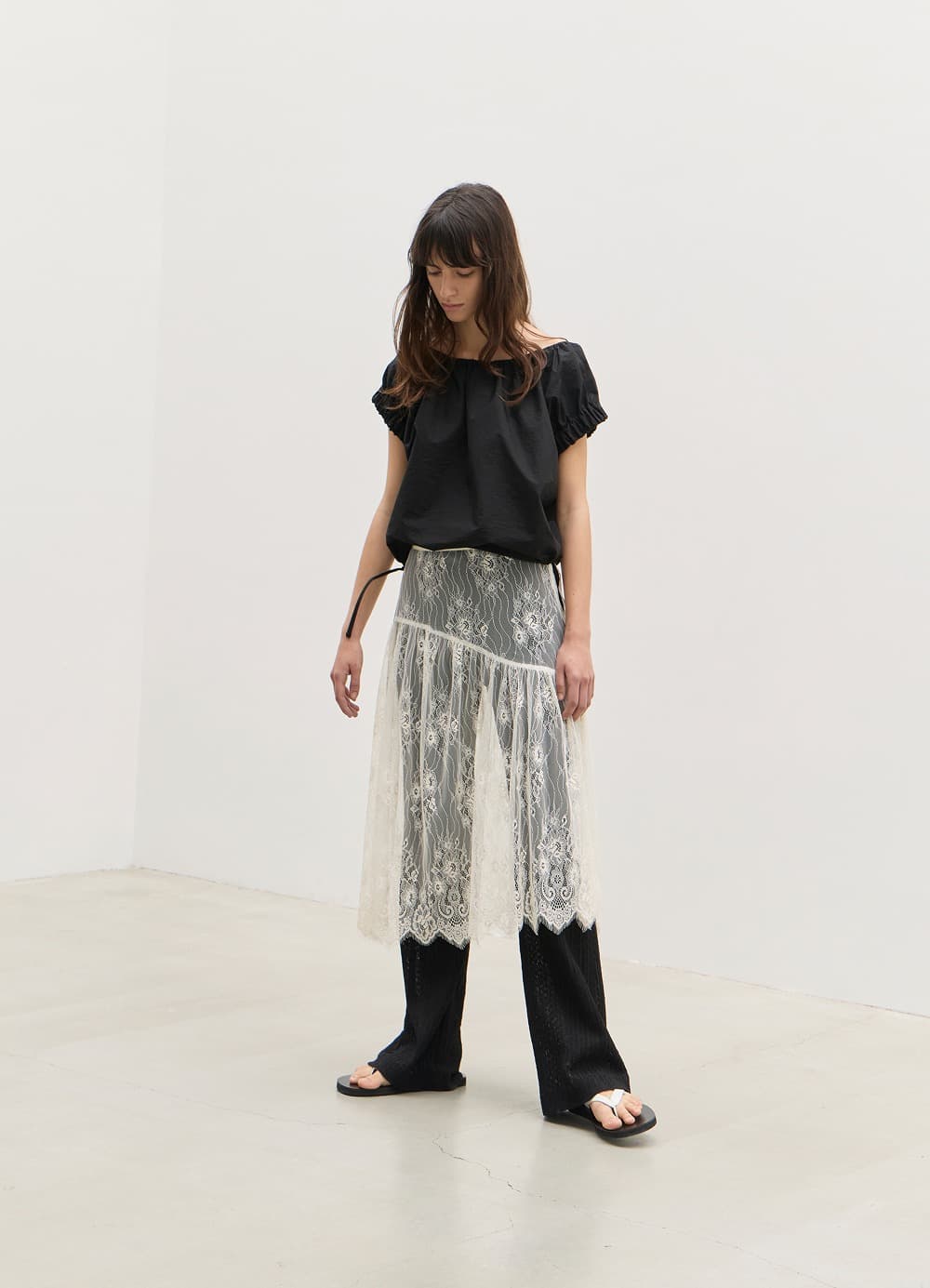 Crispy Volume Cropped Blouse - Black