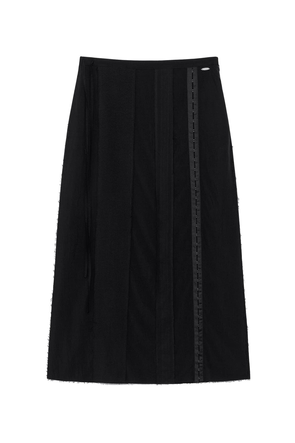 HOOK AND EYE STRING LONG SKIRT IN BLACK