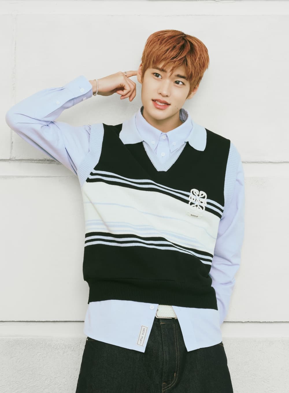 Open Collar Knit Vest - Black