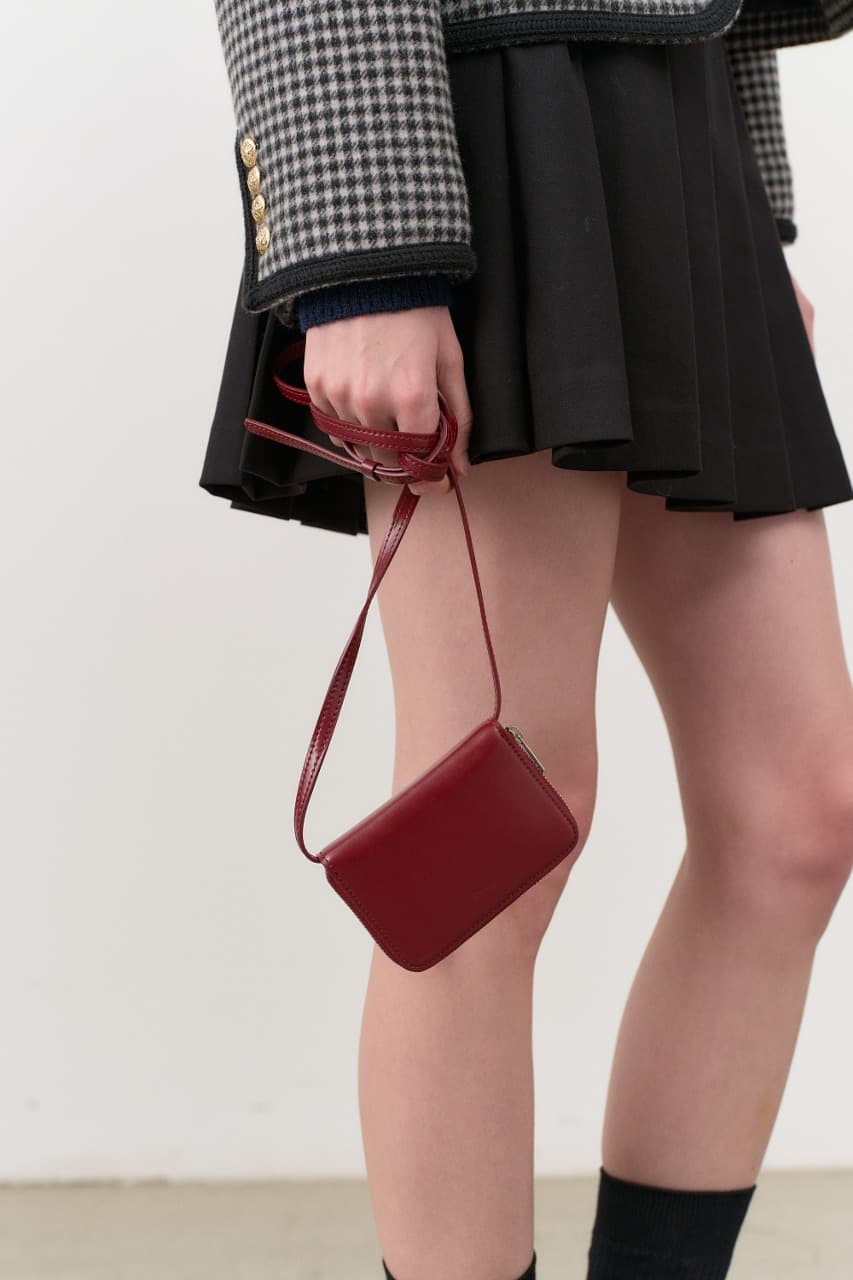 ESSENTIAL MINI CARD BAG BURGUNDY