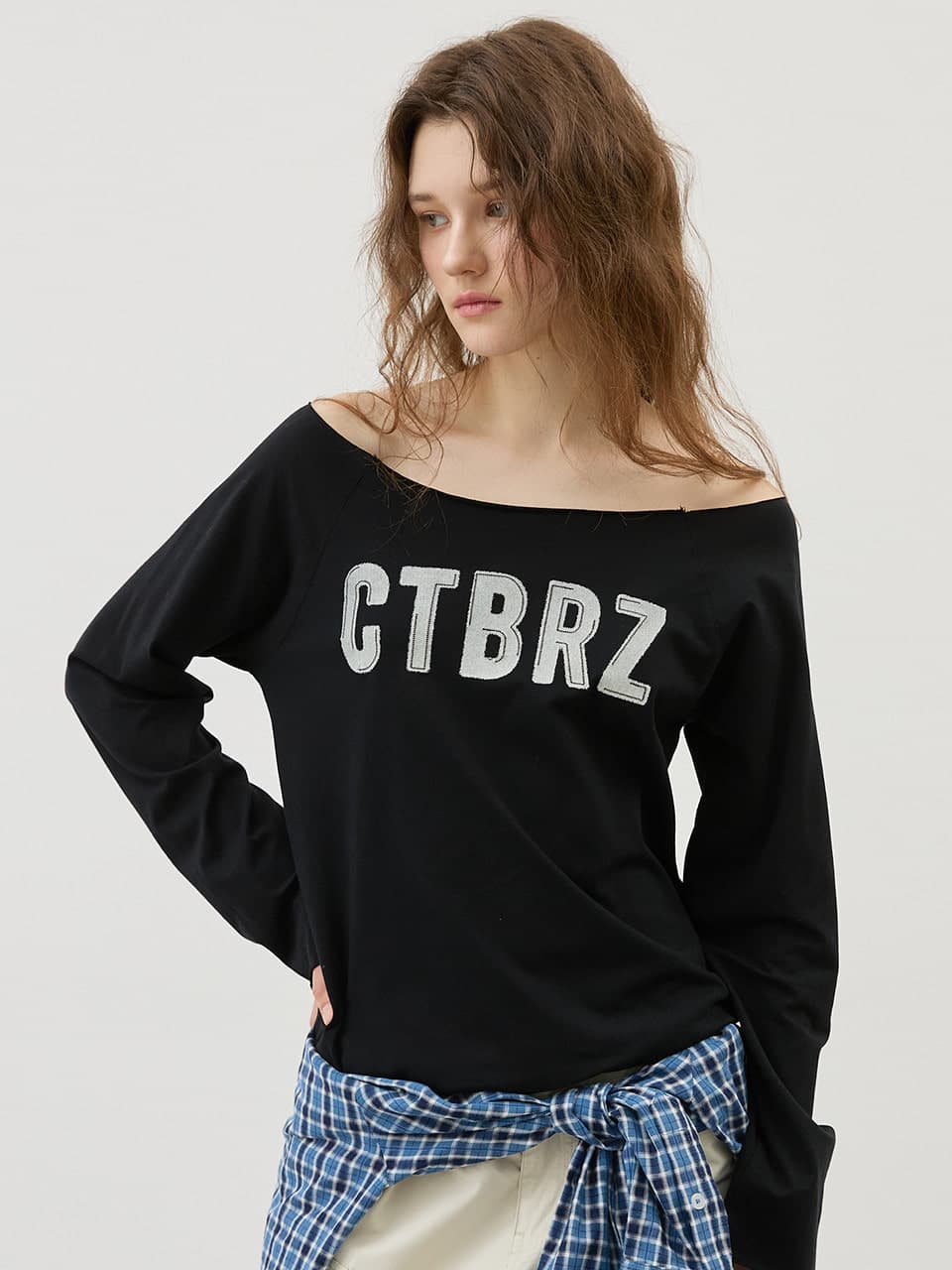 CTBRZ 보트넥 긴팔 티셔츠_BLACK