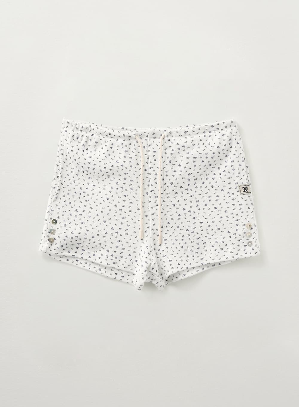 (W) Button Up Flower Jersey Shorts - White