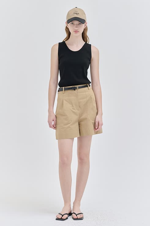 Casual one-tuck half pants [BE]