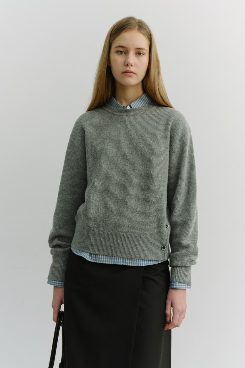 UNISEX BUTTONED CREWNECK SWEATER MELANGE GREY_UDSW6A107G2