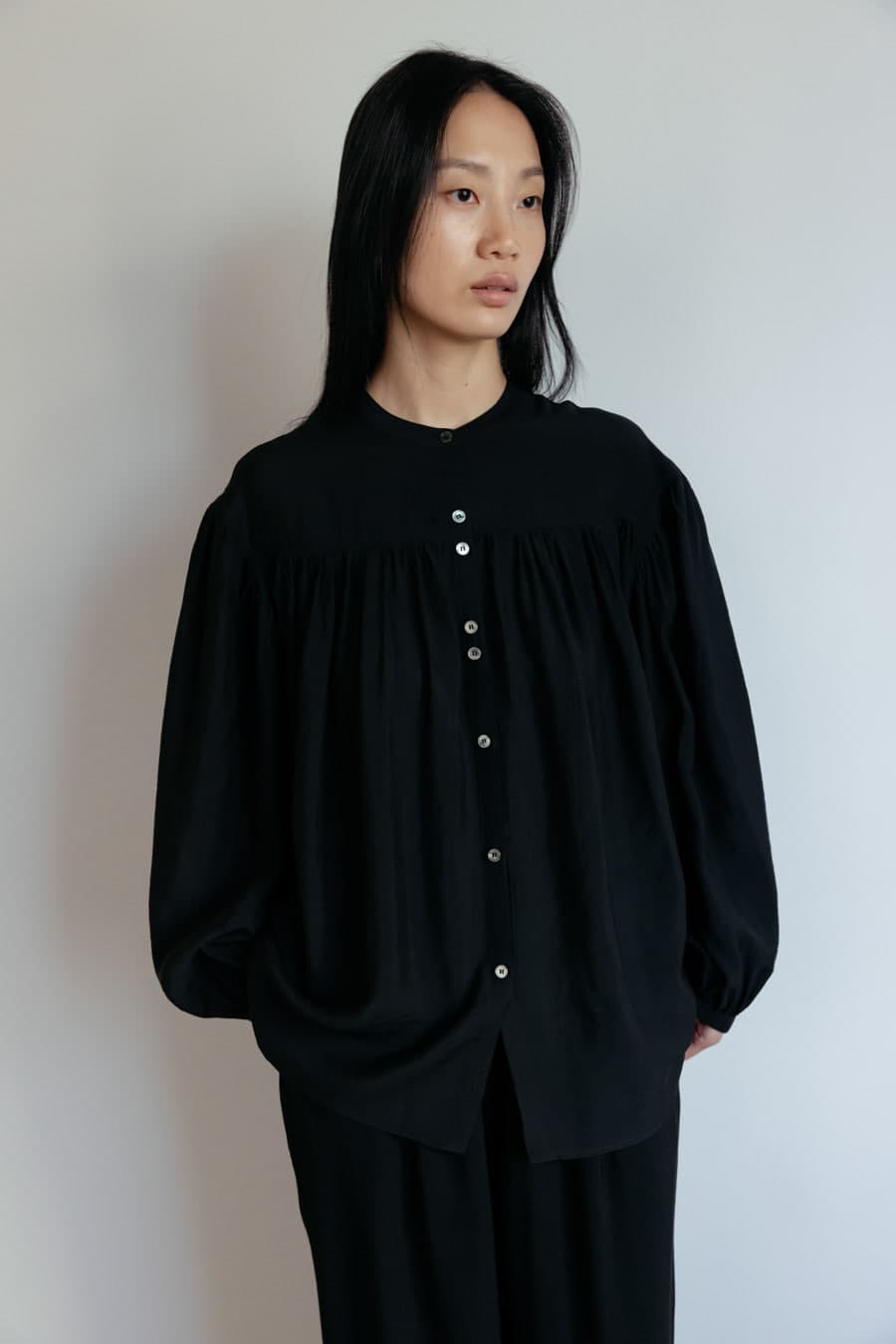 Two-Button Shirred Blouse (Black)
