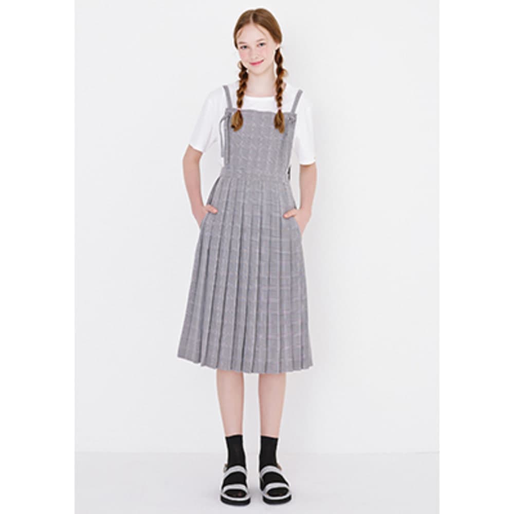 pleats suspender dress