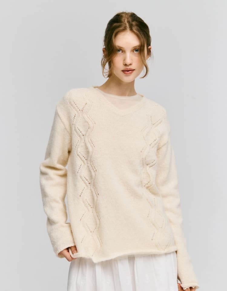 v neck skashi cable pullover - butter