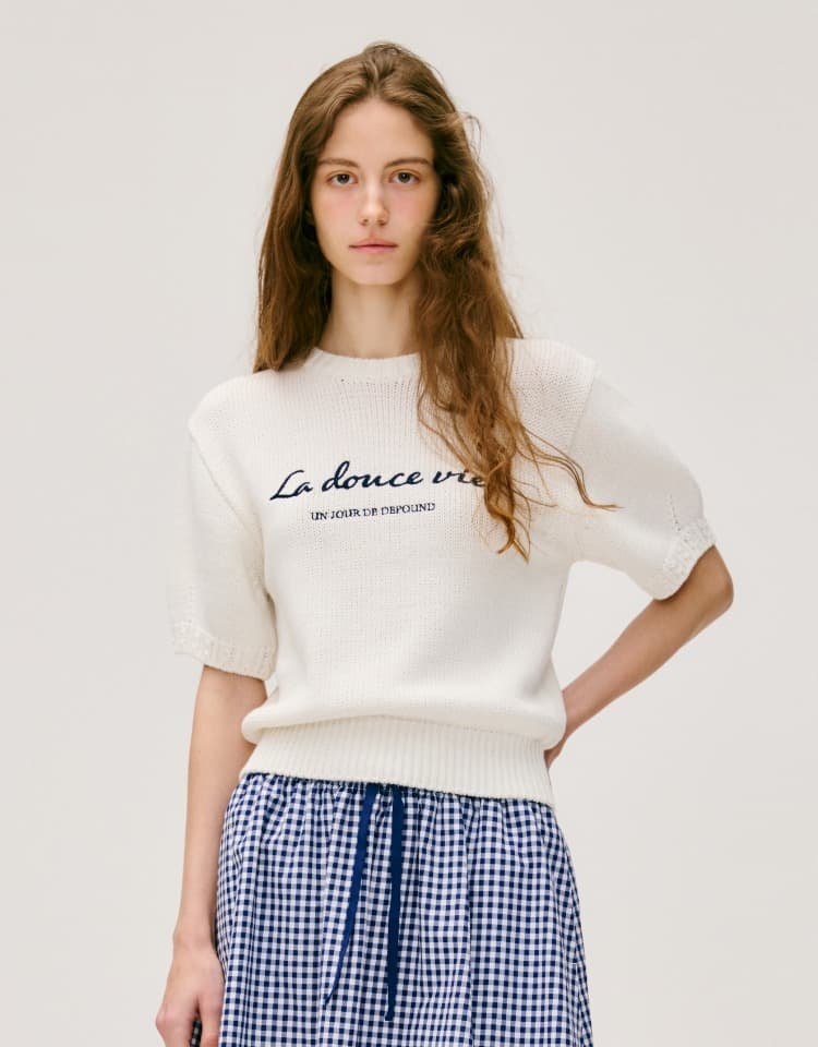 chain embroidery pullover - white