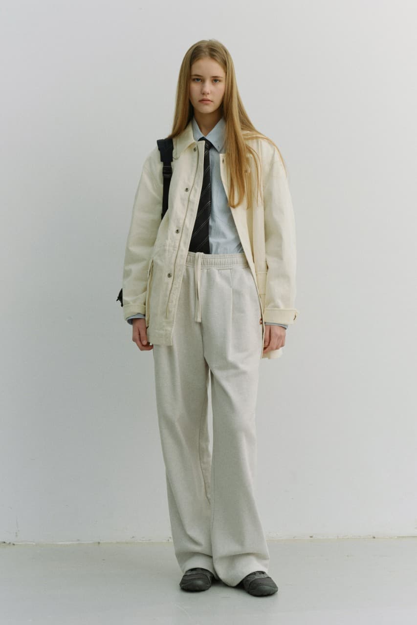 UNISEX LEATHER LOGO WIDE SWEAT PANTS OATMEAL MELANGE_UDPA6A102I1