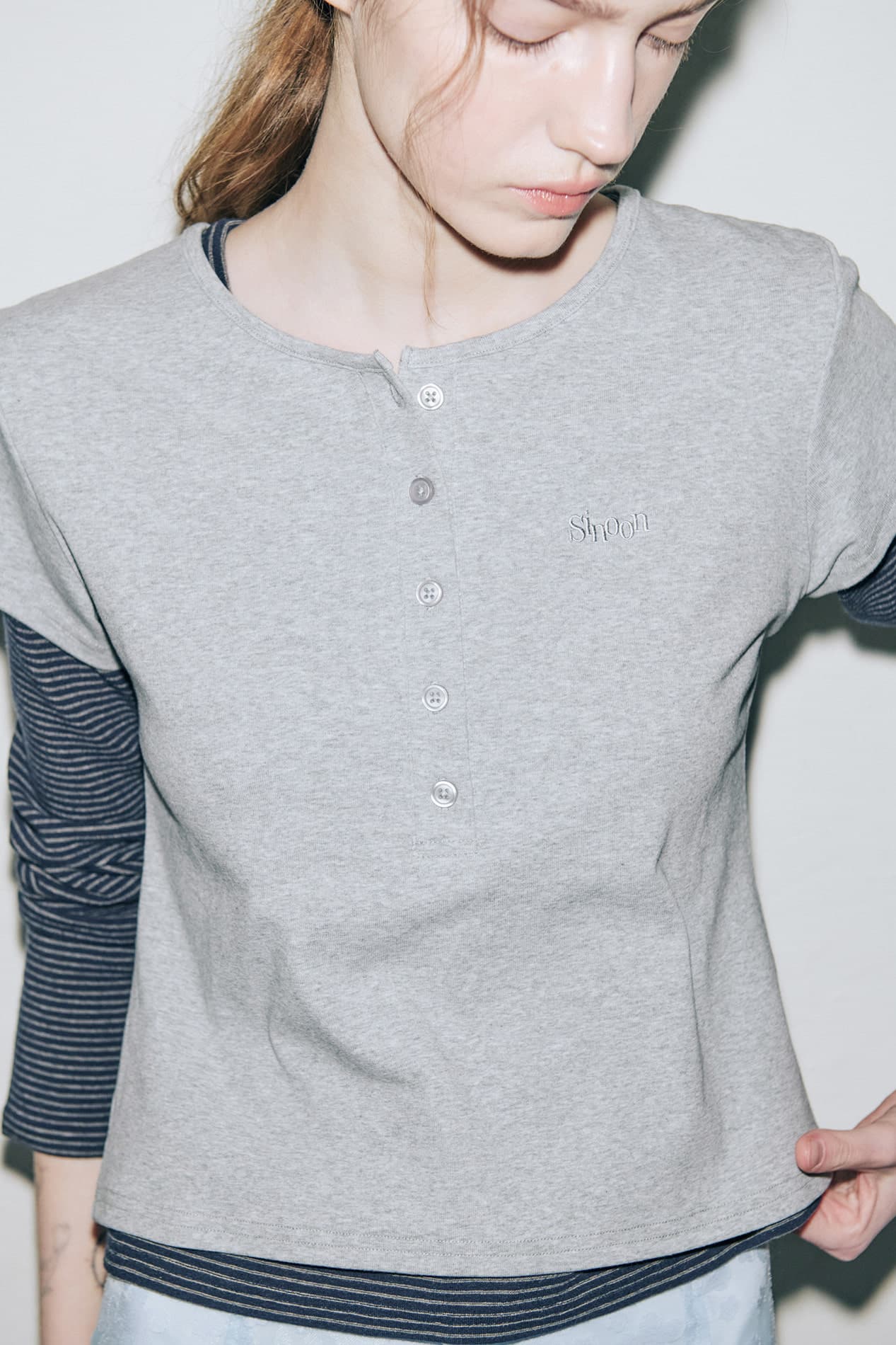SN Henley Neck Cap Sleeved T-shirt (Grey)