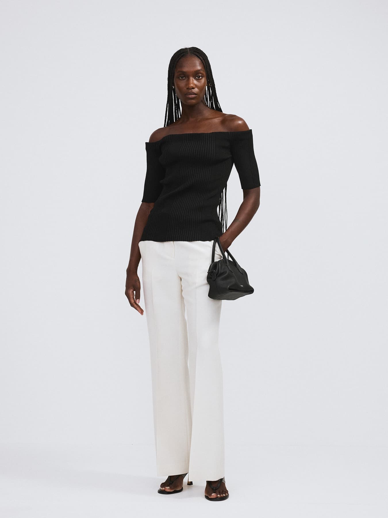 OFF SHOULDER RIBBED KNIT TOP (BLACK)