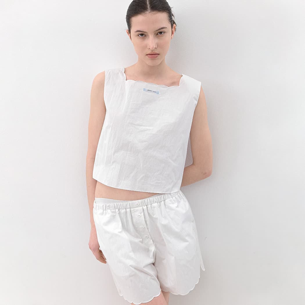 (BL-4421)AN SEMICIRCLE SCALLOP SET-UP BLOUSE
