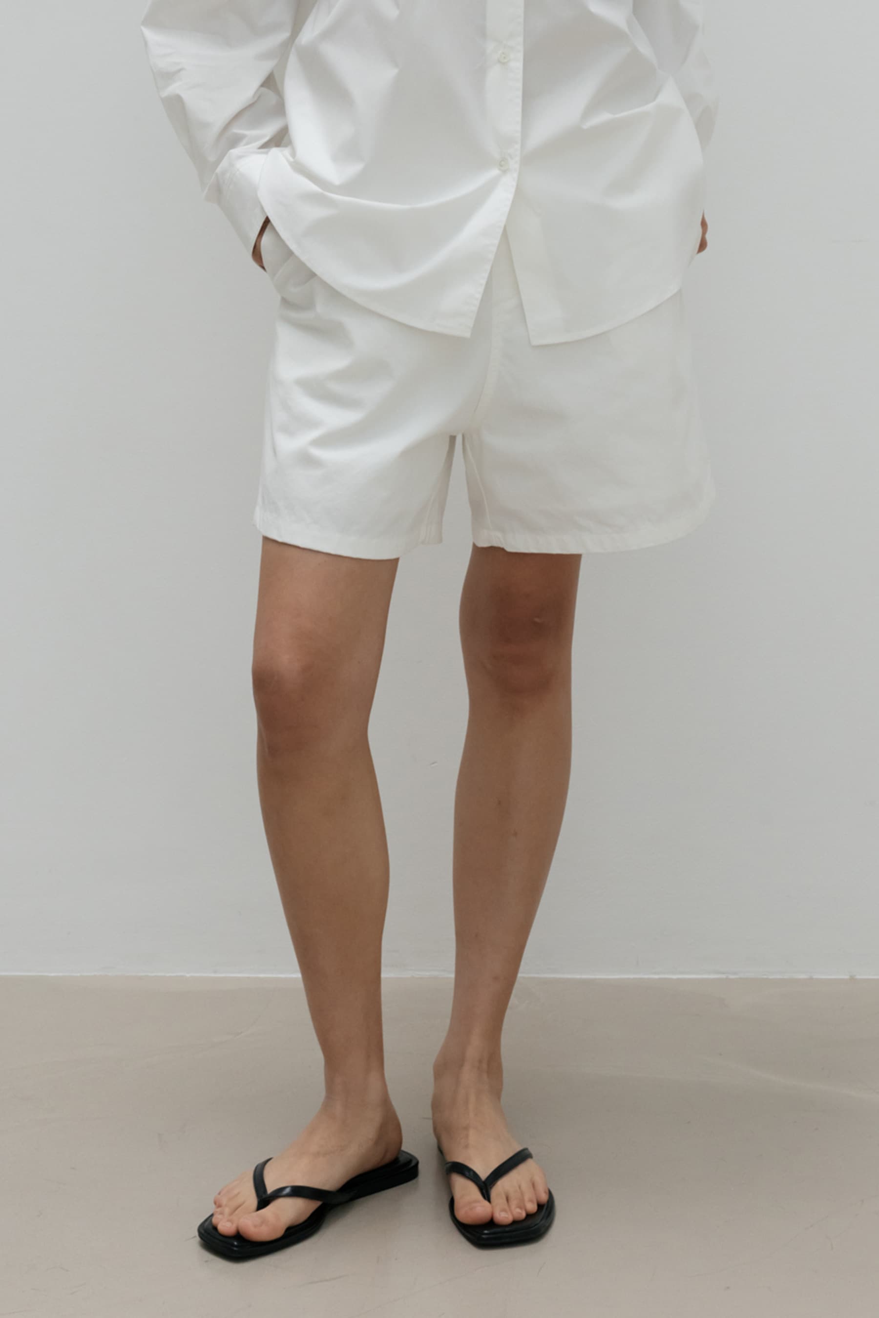 Cotton Banding Shorts (White)