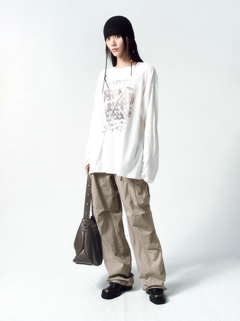 애쉬드 세미 와이드 카고 팬츠 ASH BEIGE