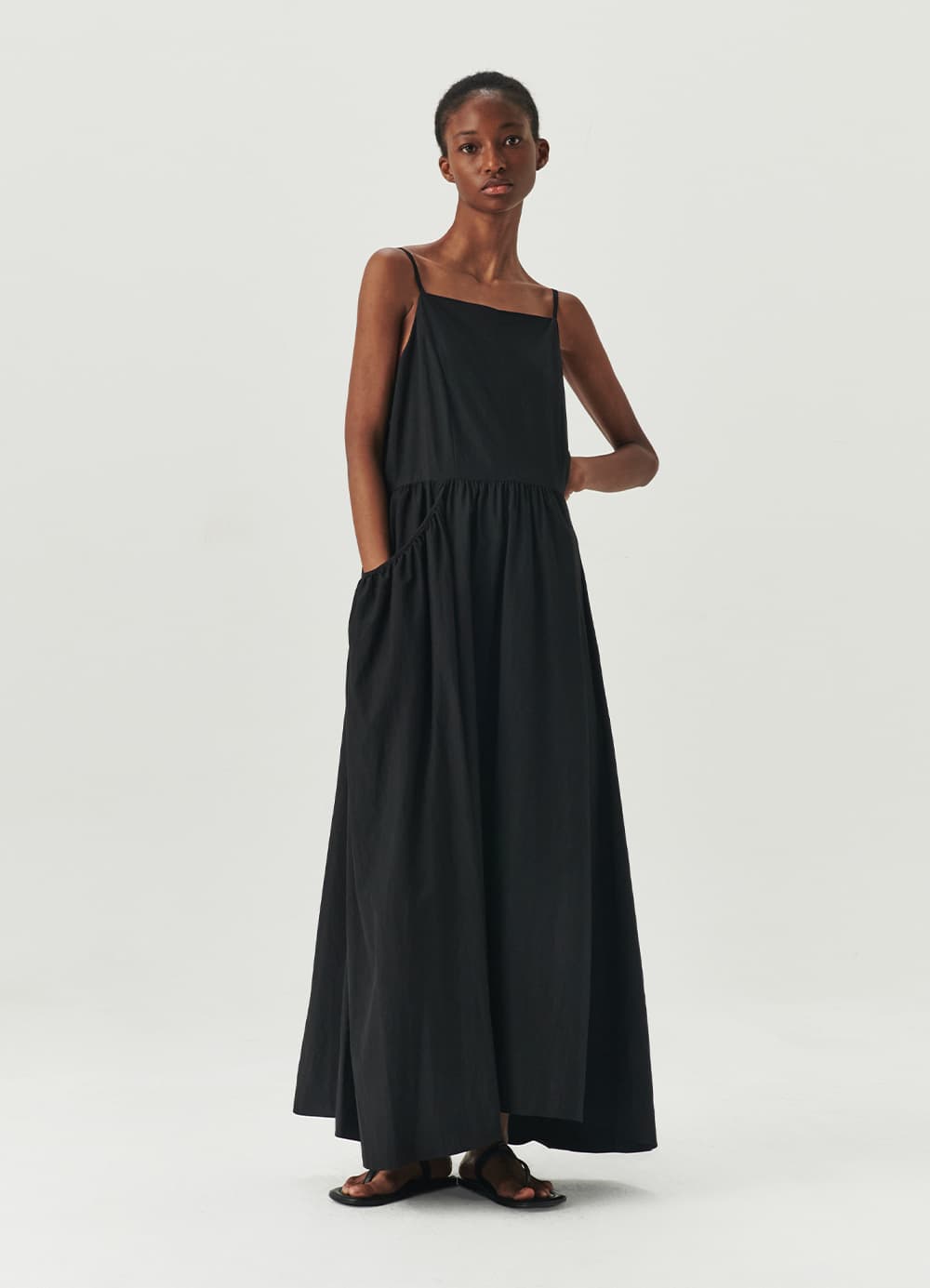 Shirring Pocket Sleeveless Dress - Black