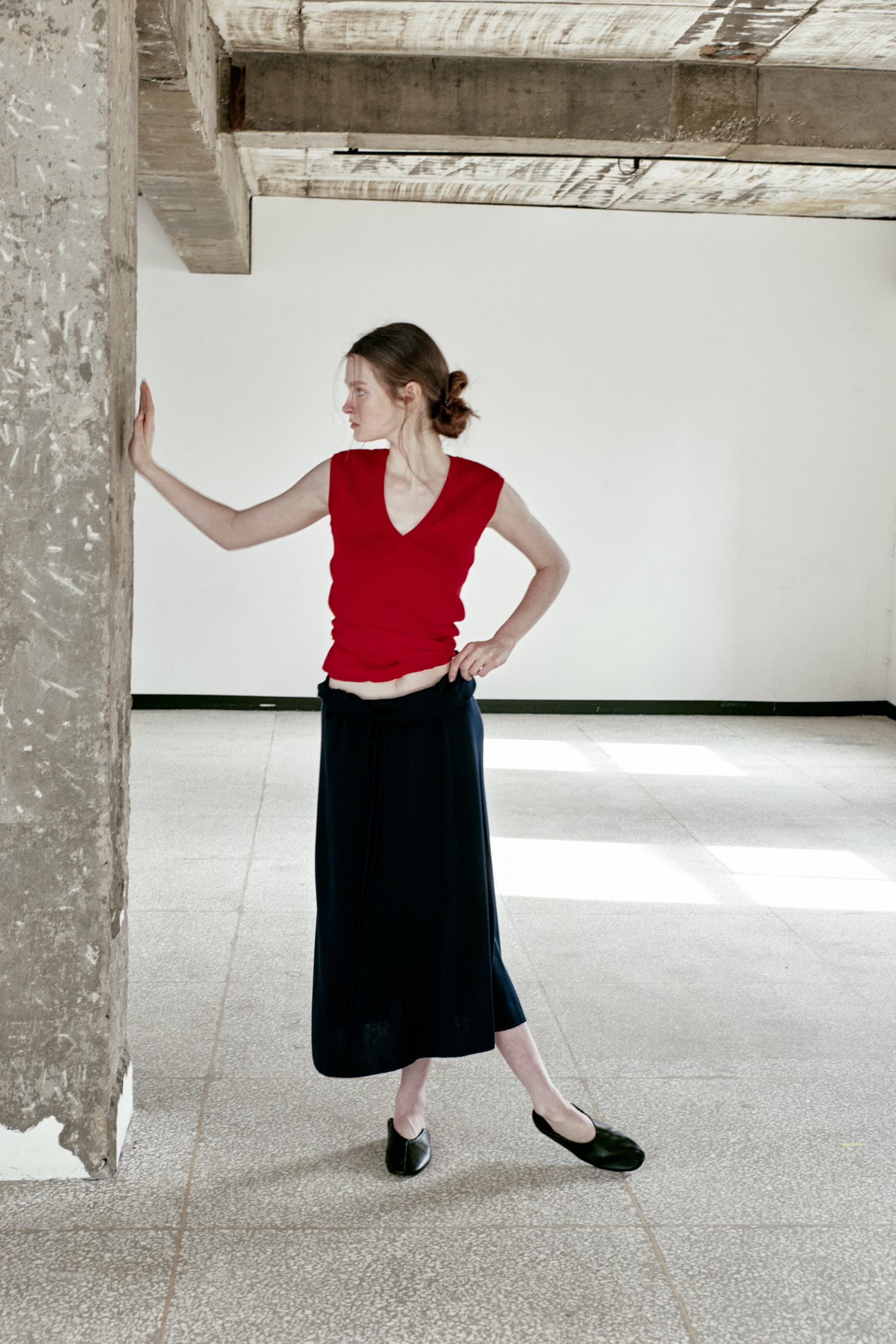 REFINED MAXI LONG SKIRT [NAVY]
