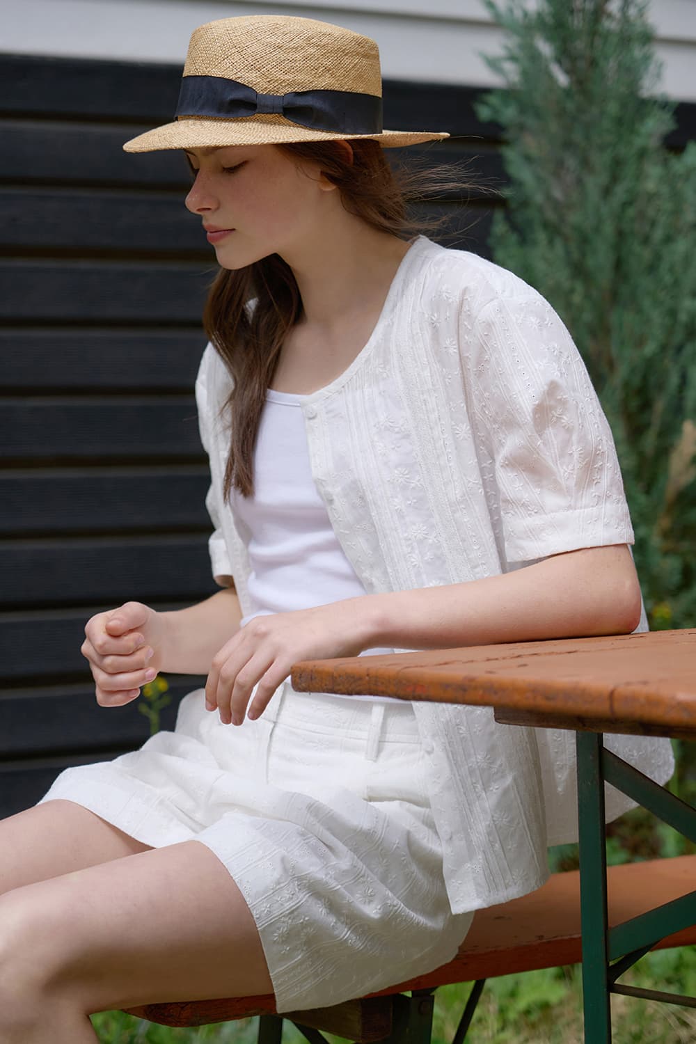 Eyelet embroidered pintuck Blouse White [N6MBL04]
