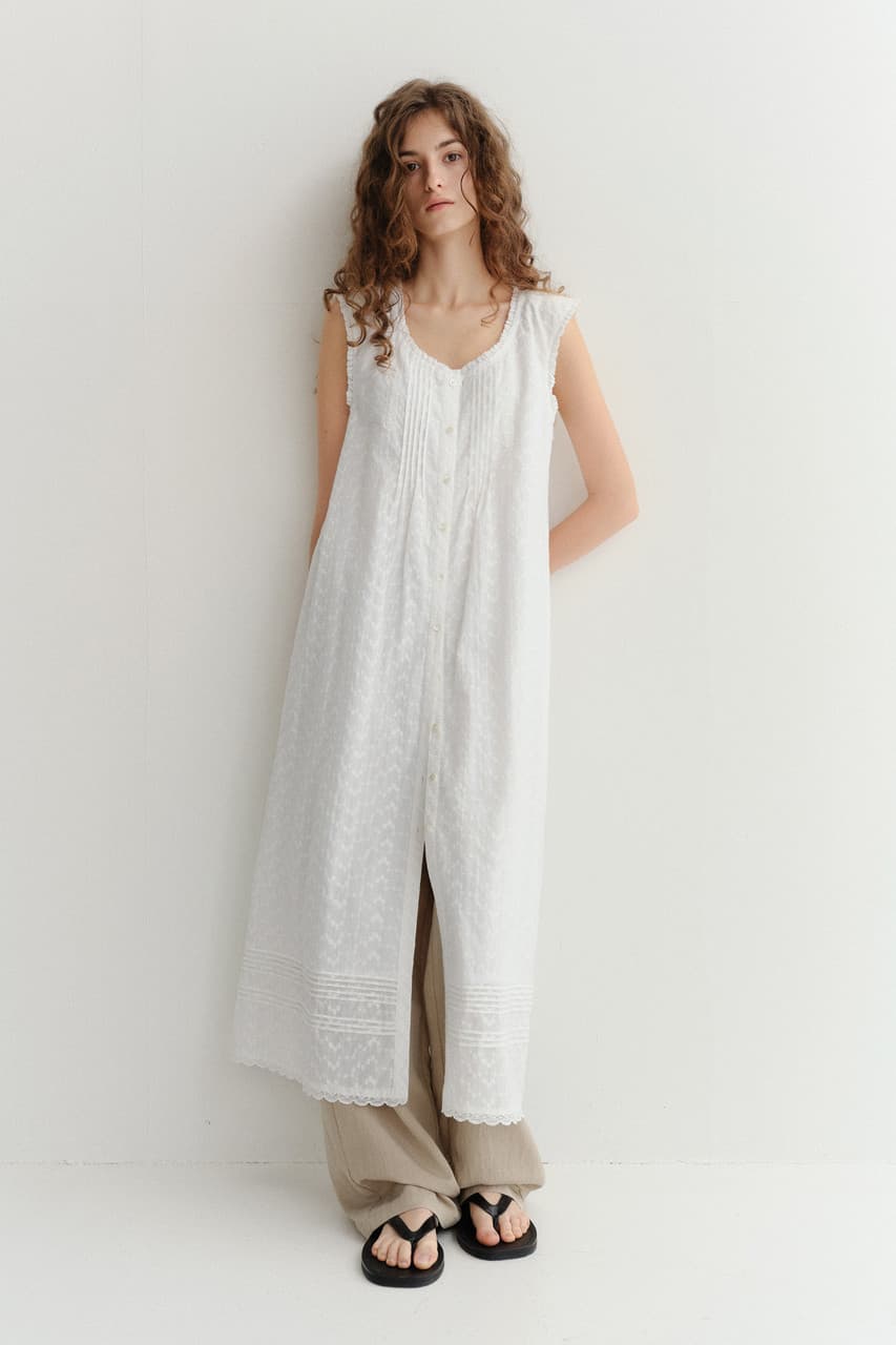 NEEDLEWORK BABYDOLL DRESS WHITE_UDDR6B225WT