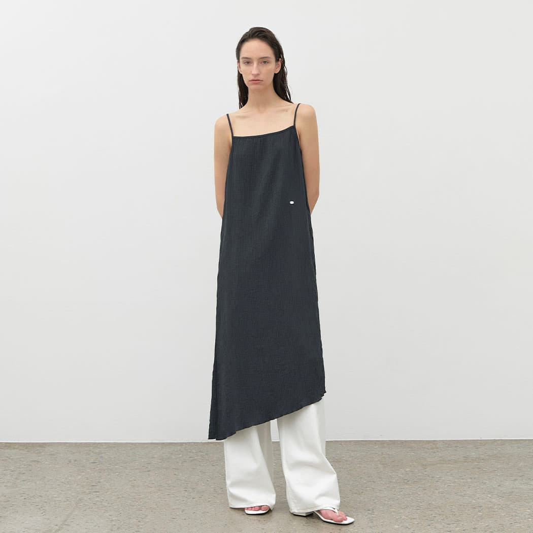 (OP-6259)LIT PLEATS ONE PIECE