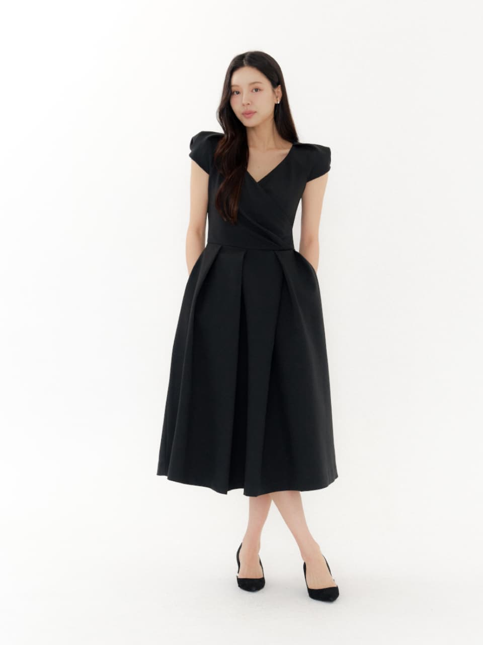 Wrap Double Tucked Flare Dress(SL) / Black(2color)