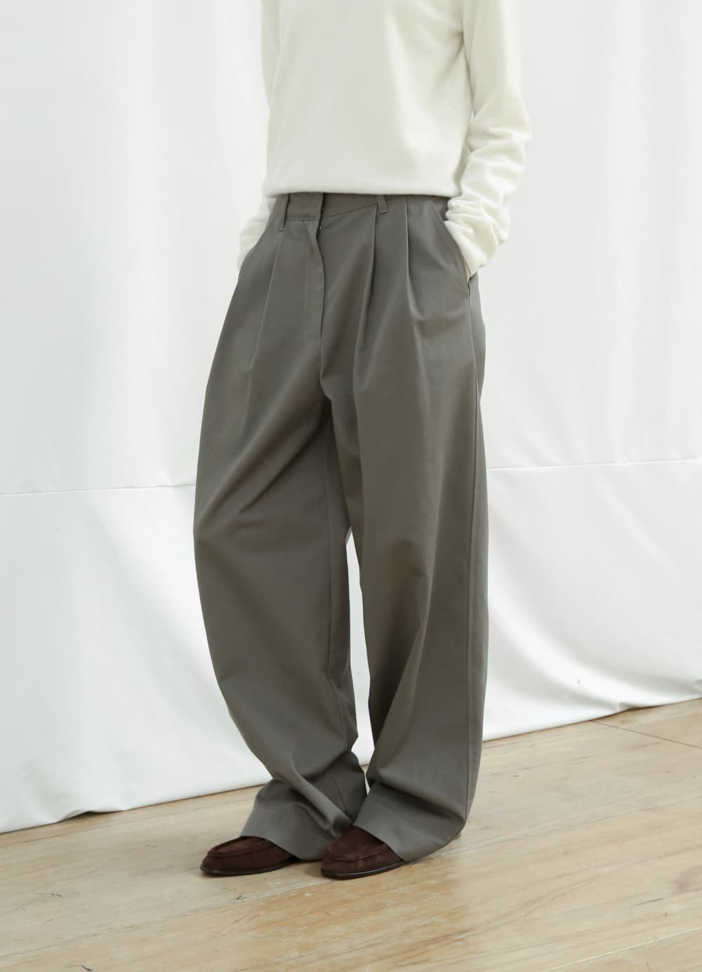 Relaxed Cotton Chino Pants - Urban Khaki