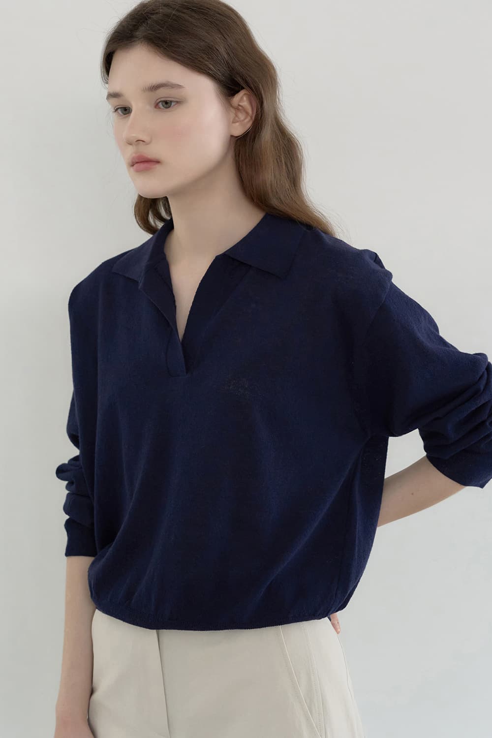 Open-collar airy linen knit Navy [N6PSKT03]