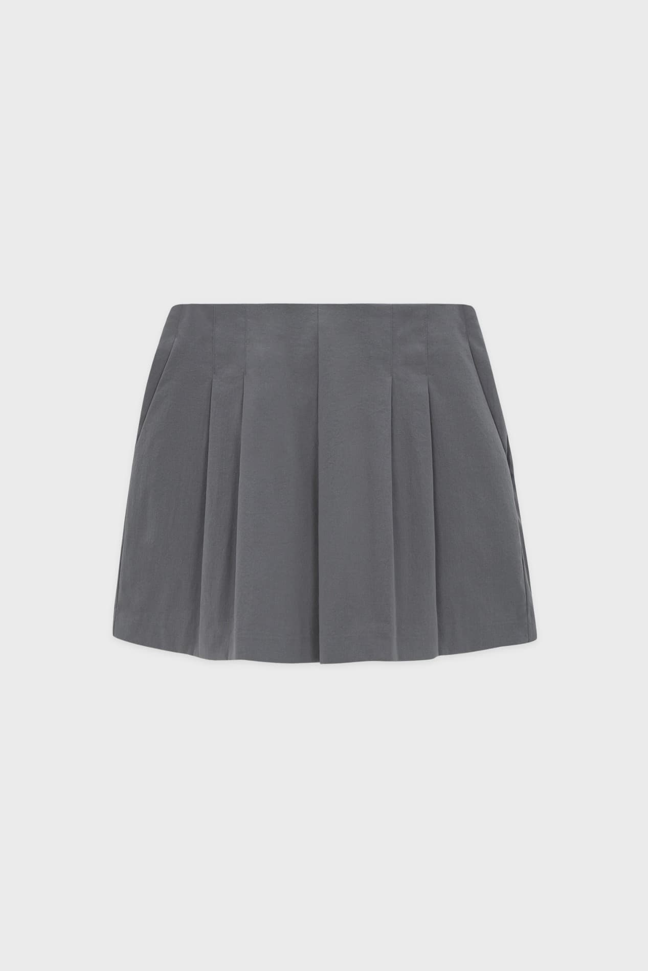 Double Tuck Shorts (Grey)