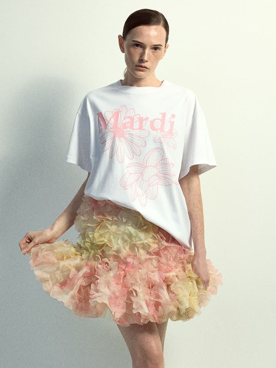 UNISEX TSHIRT TRIPLE FLOWER_WHITE PINK