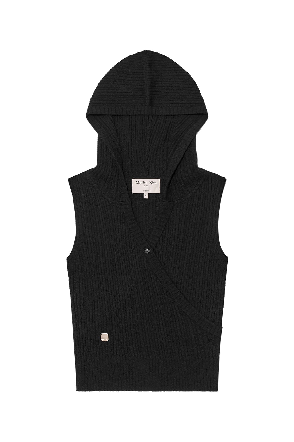 WRAP SLEEVELESS KNIT HOODY TOP IN BLACK