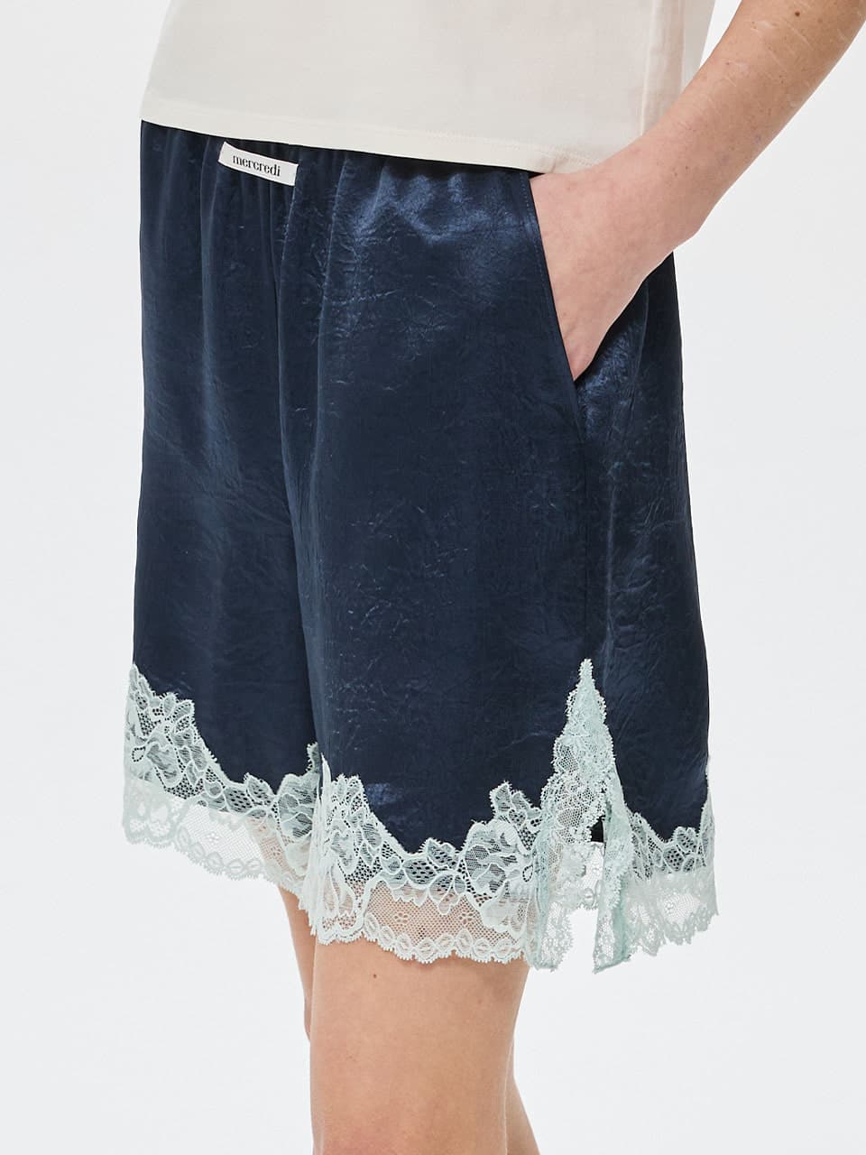 SATIN SHORTS DOUBLE LABEL LACE_NAVY