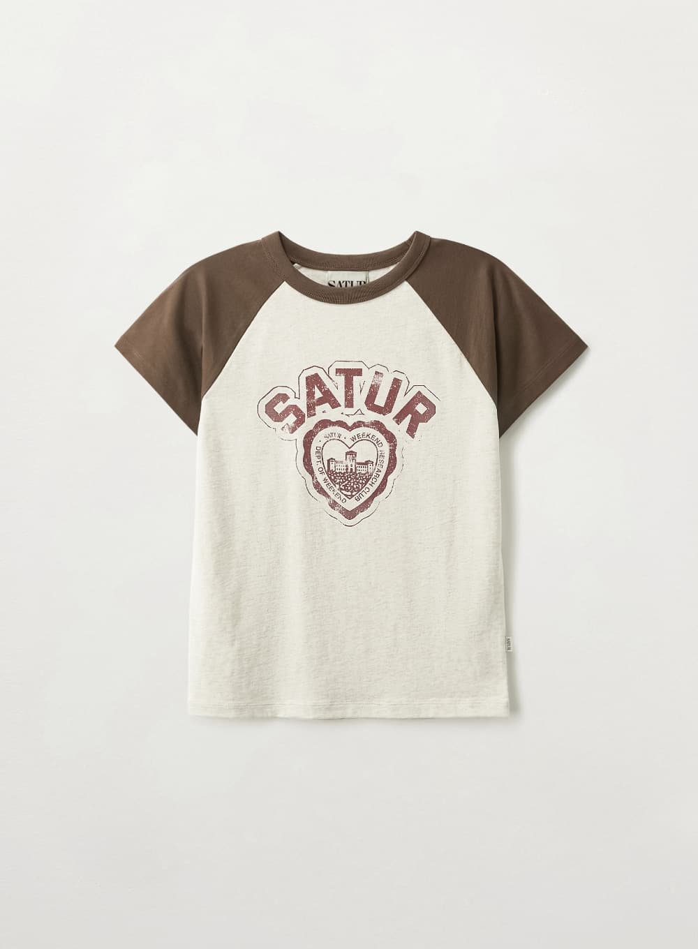 (W) Heart Graphic Raglan T-Shirt - Oatmeal