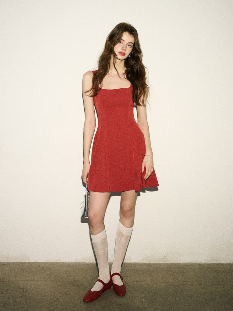 체리 슬리브리스 미니원피스