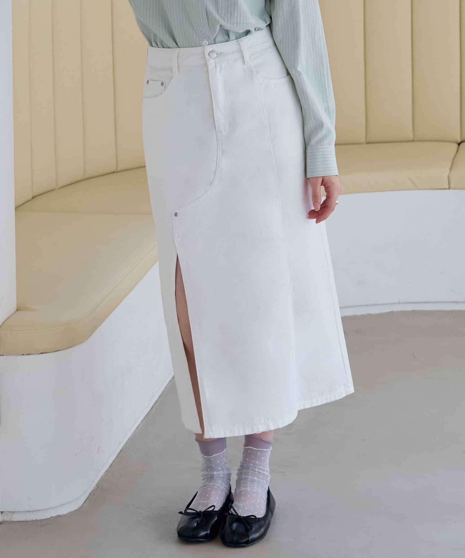버티컬 라인 데님 롱 스커트 [WHITE]