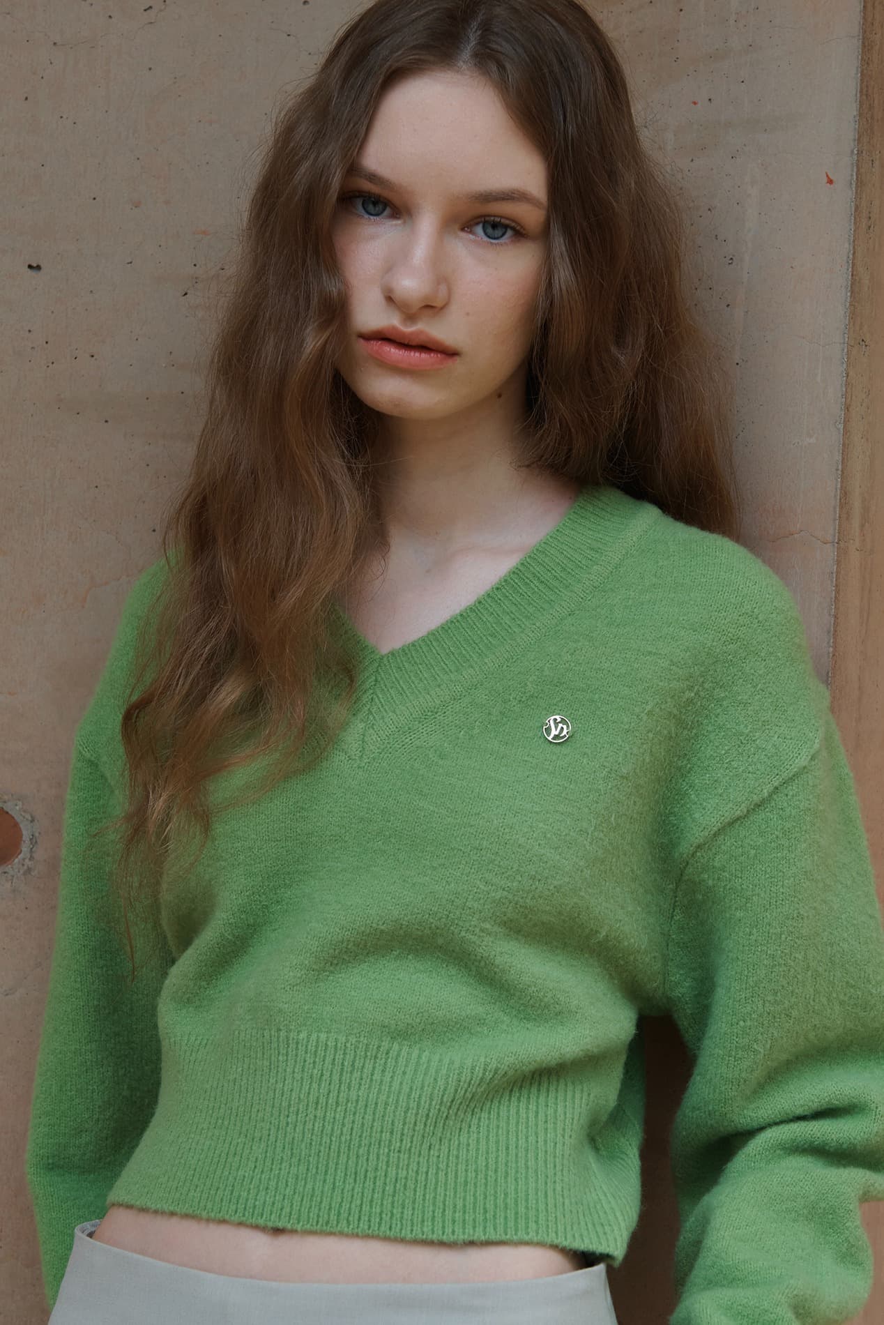 V Neck Cropped Sweater (Yellow Green)