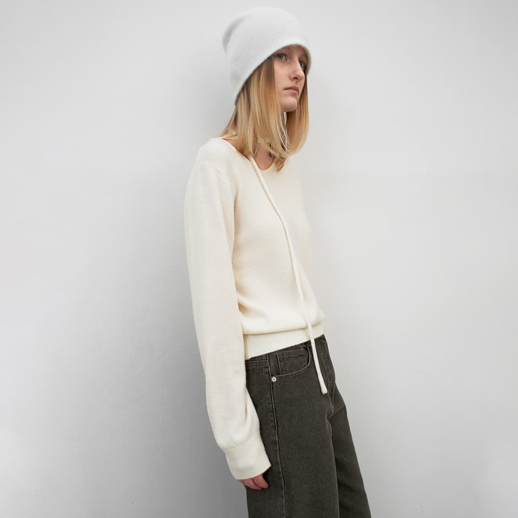 (T-7142)SIDE NECK STRAP DETAIL KNIT