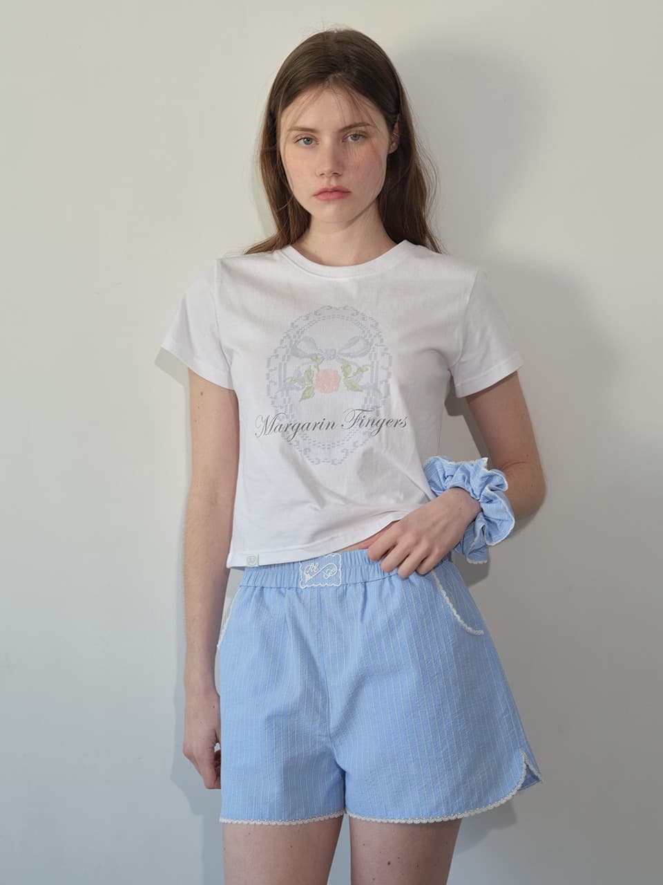 LACE PRINT T-SHIRT (WHITE)