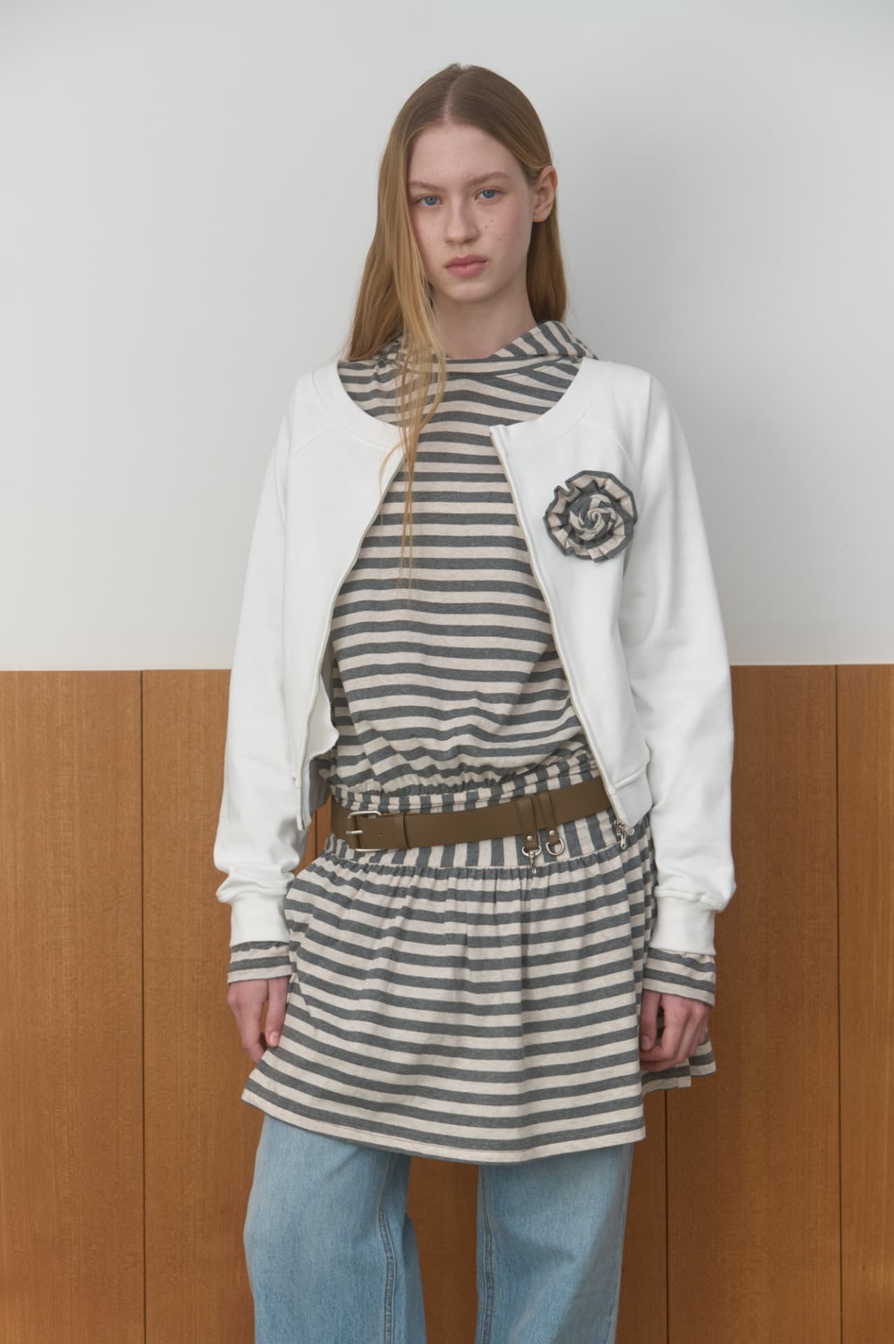 BOAT NECK ZIP-UP_WHITE