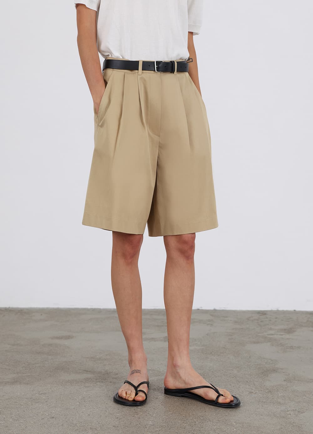 Essential Cotton Half Pants - Beige