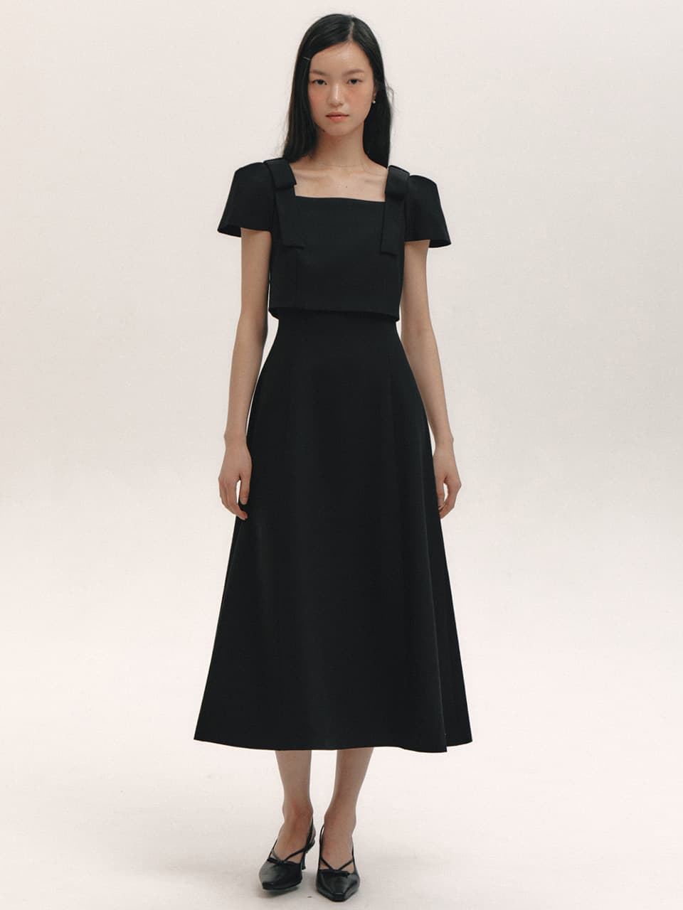Overlay Cup Cake Dress(4color) [Black S 6/8 예약배송 Black XS, XL Cream XL 6/15 예약배송]