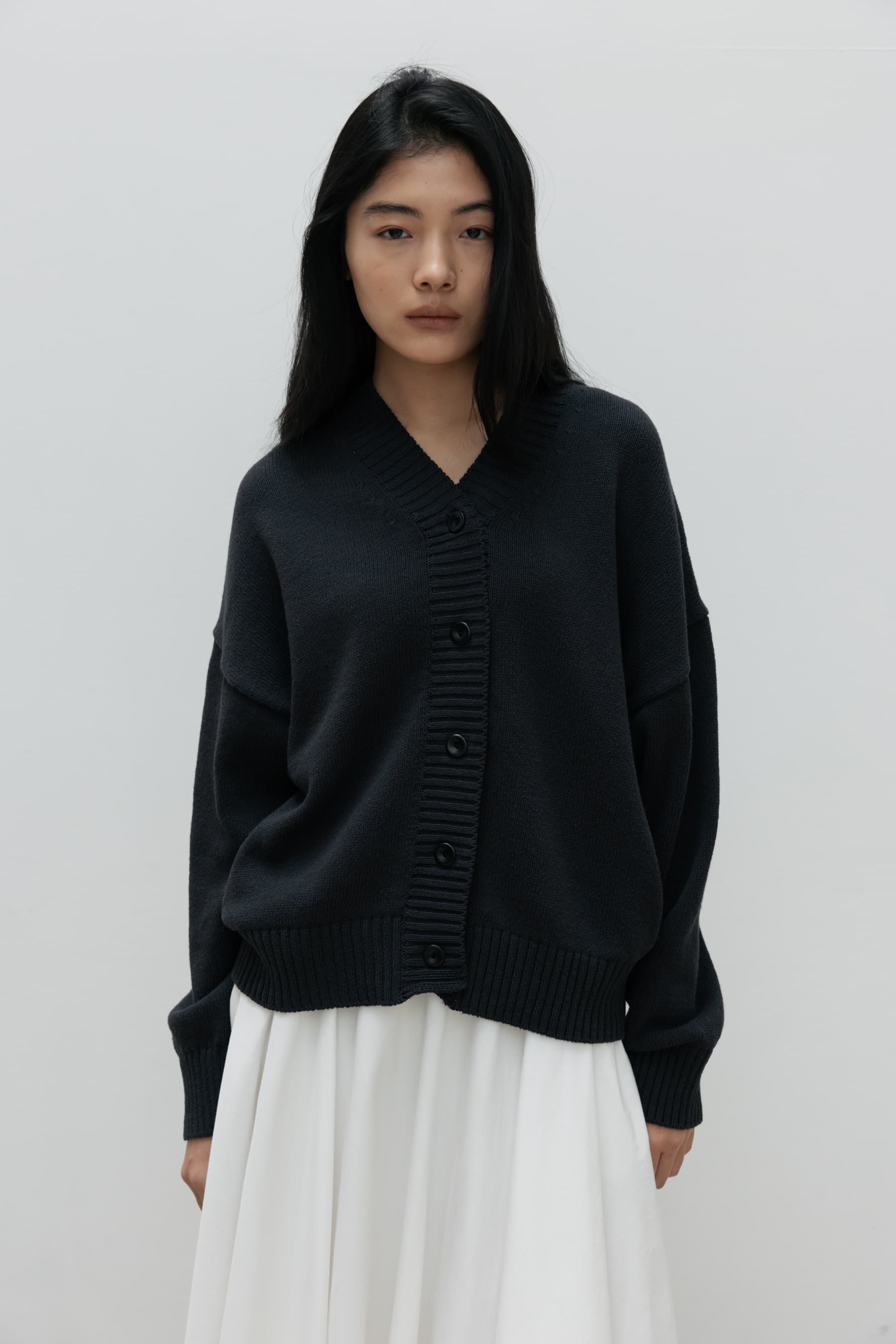 Cotton V-Neck Button Cardigan (Charcoal)
